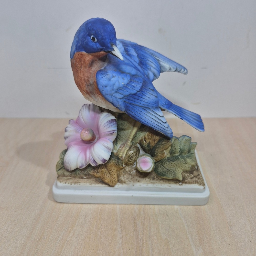 Lefton China Blue Bird‎ Figurine Hand Painted Porcelain KW864 Vintage Decor 5in